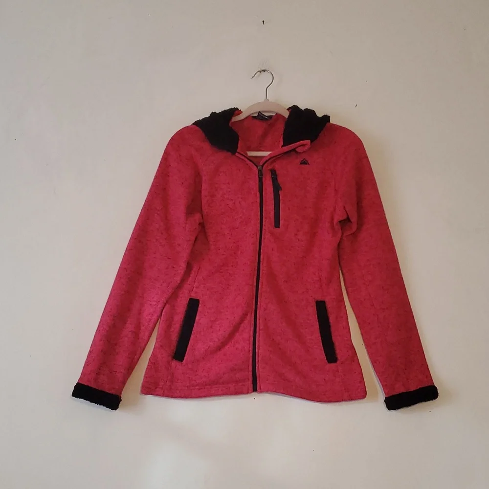 Snozu Performance Pink Zipup Outdoor Coat Jacket Women Hoodie‎ Size Medium